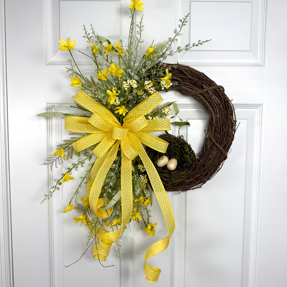 Yellow Bird Nest Wreath Kit