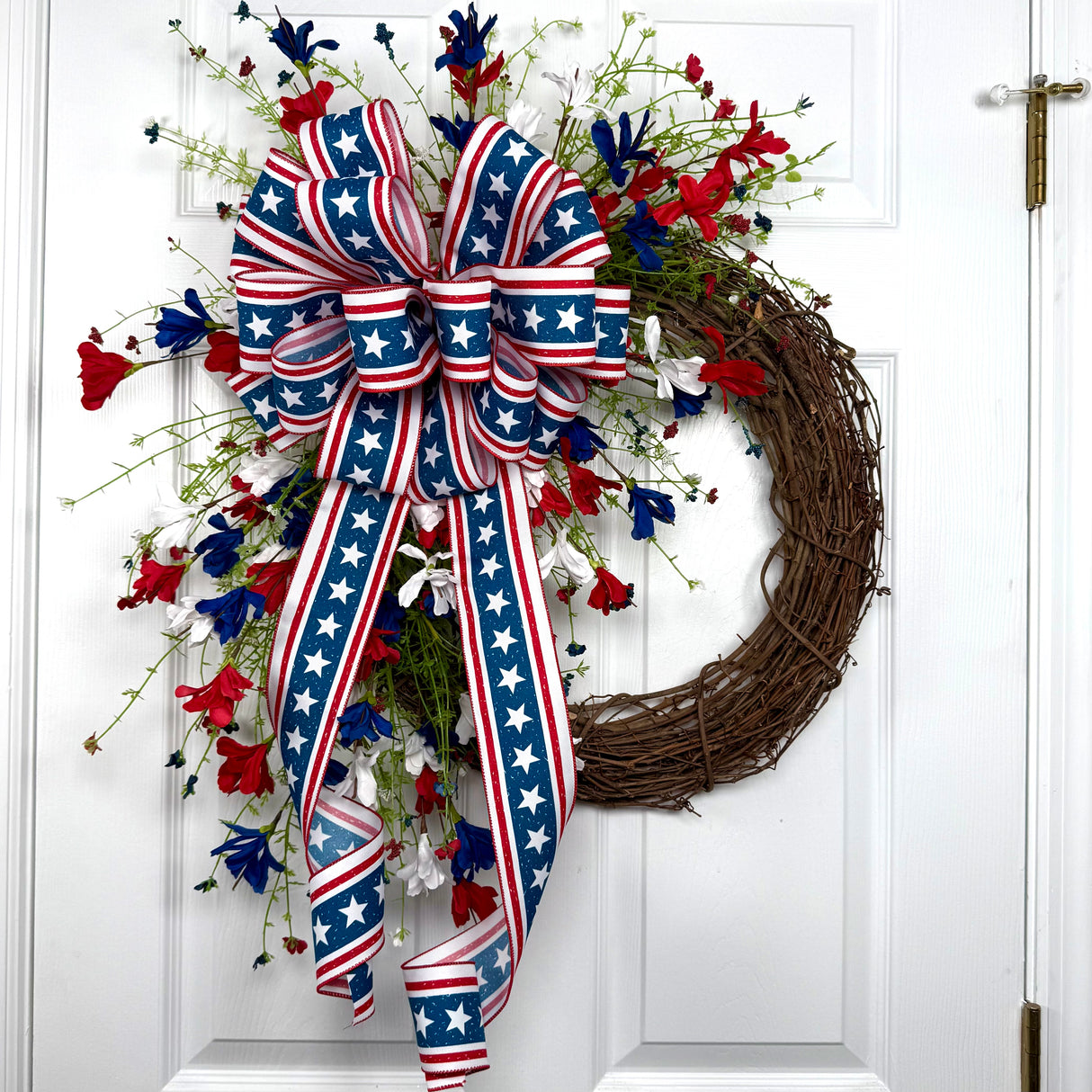 Patriotic Azalea Grass Wreath Kit