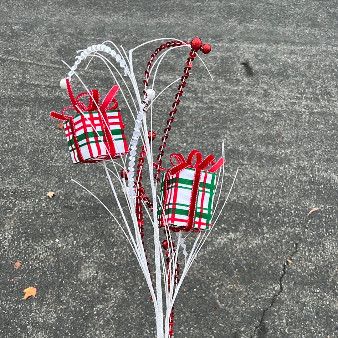 32"L Plaid Gift Box Spray
