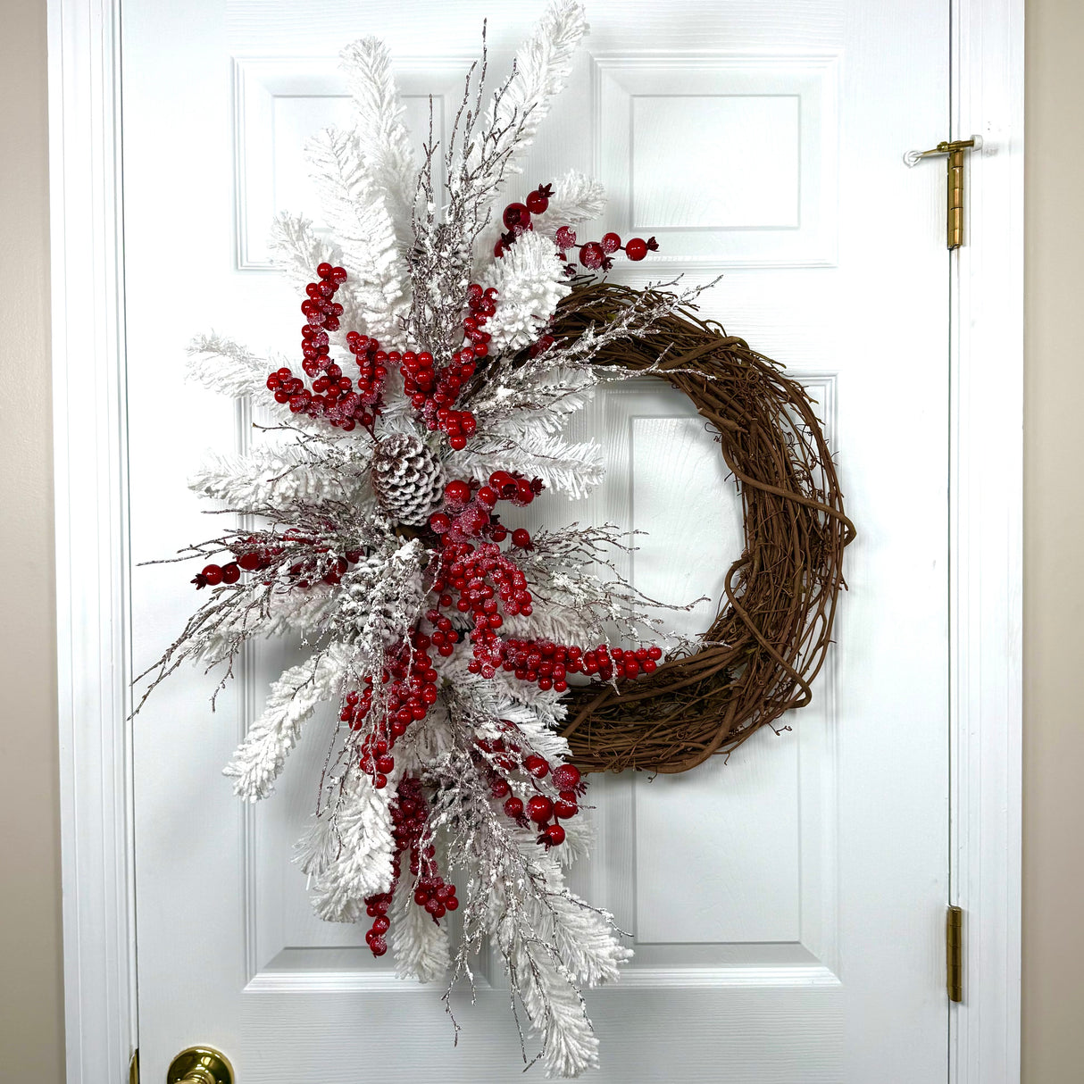 Snowy Berry Wreath Kit