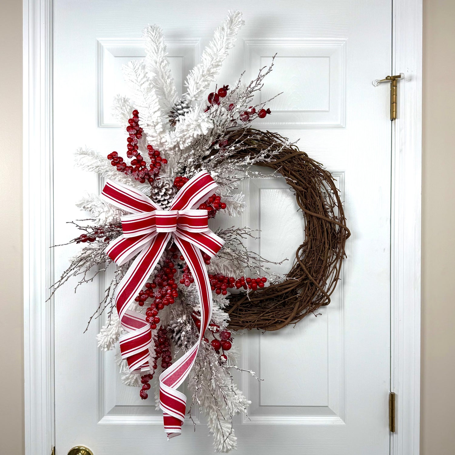 Snowy Berry Wreath Kit