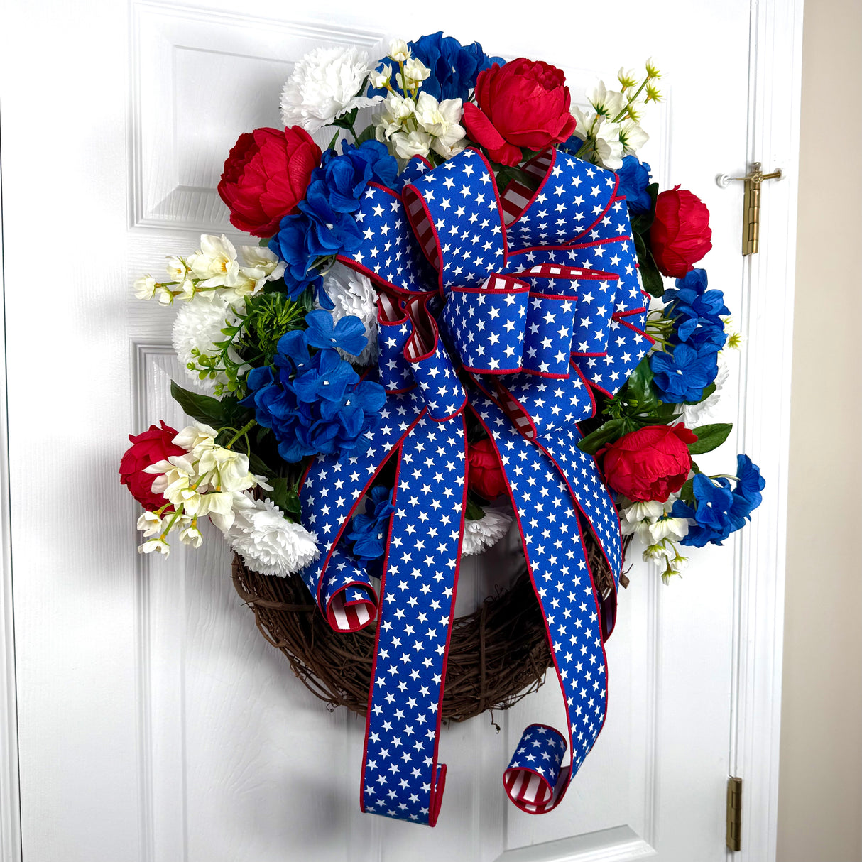 Patriotic Peony Carnation Wreath Kit