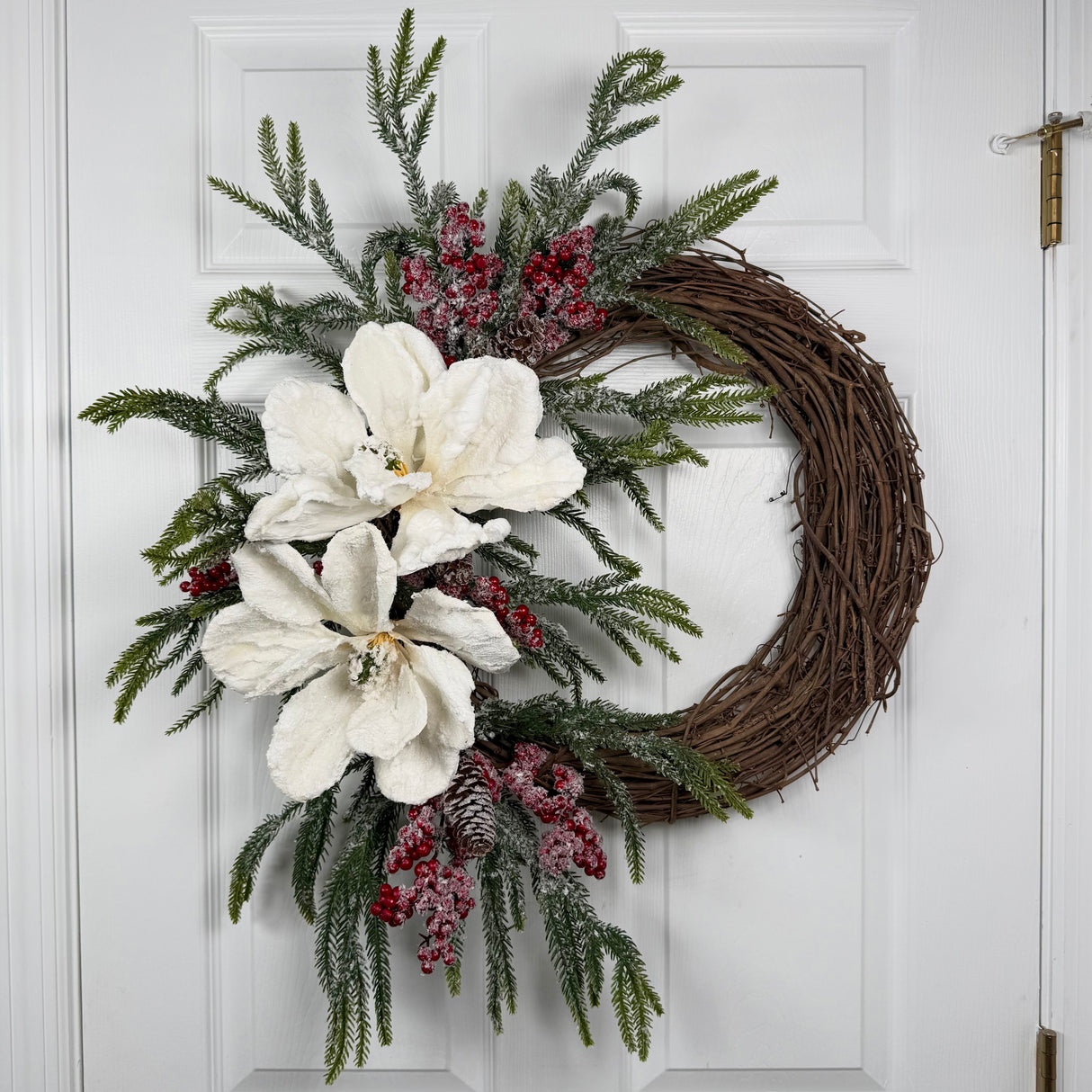 Snowy Magnolia Wreath Kit
