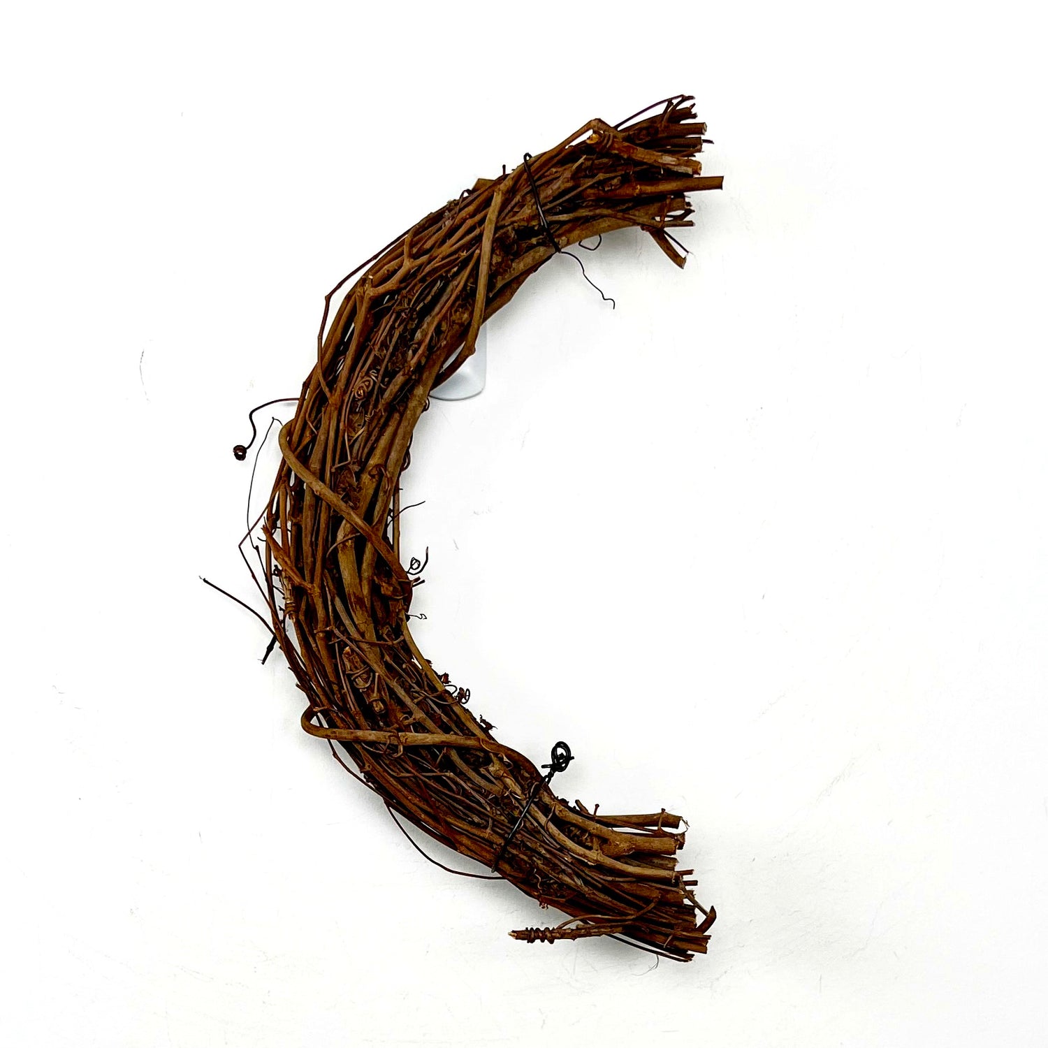 14” Arch Crescent Grapevine