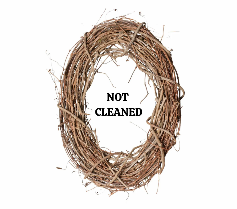 18" Oval Grapevine (NOT CLEANED)