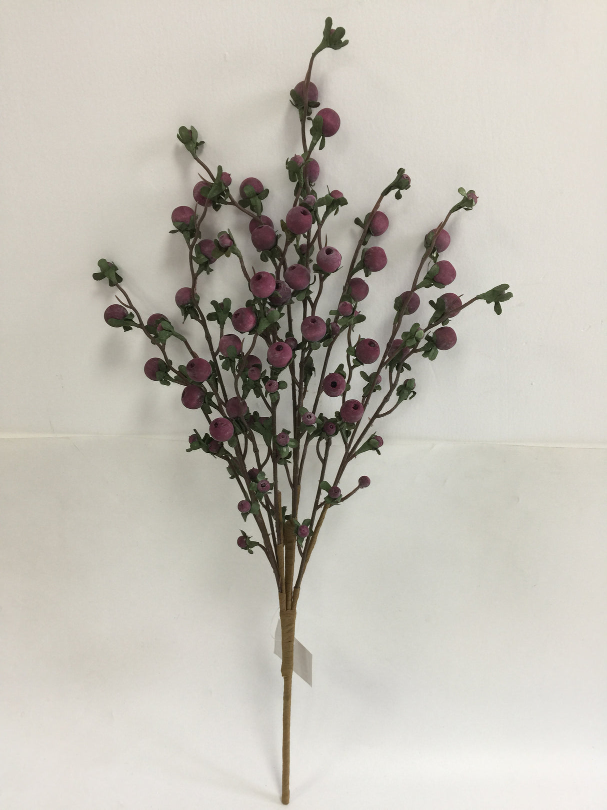 22" Wild Berry Spray (Purple)