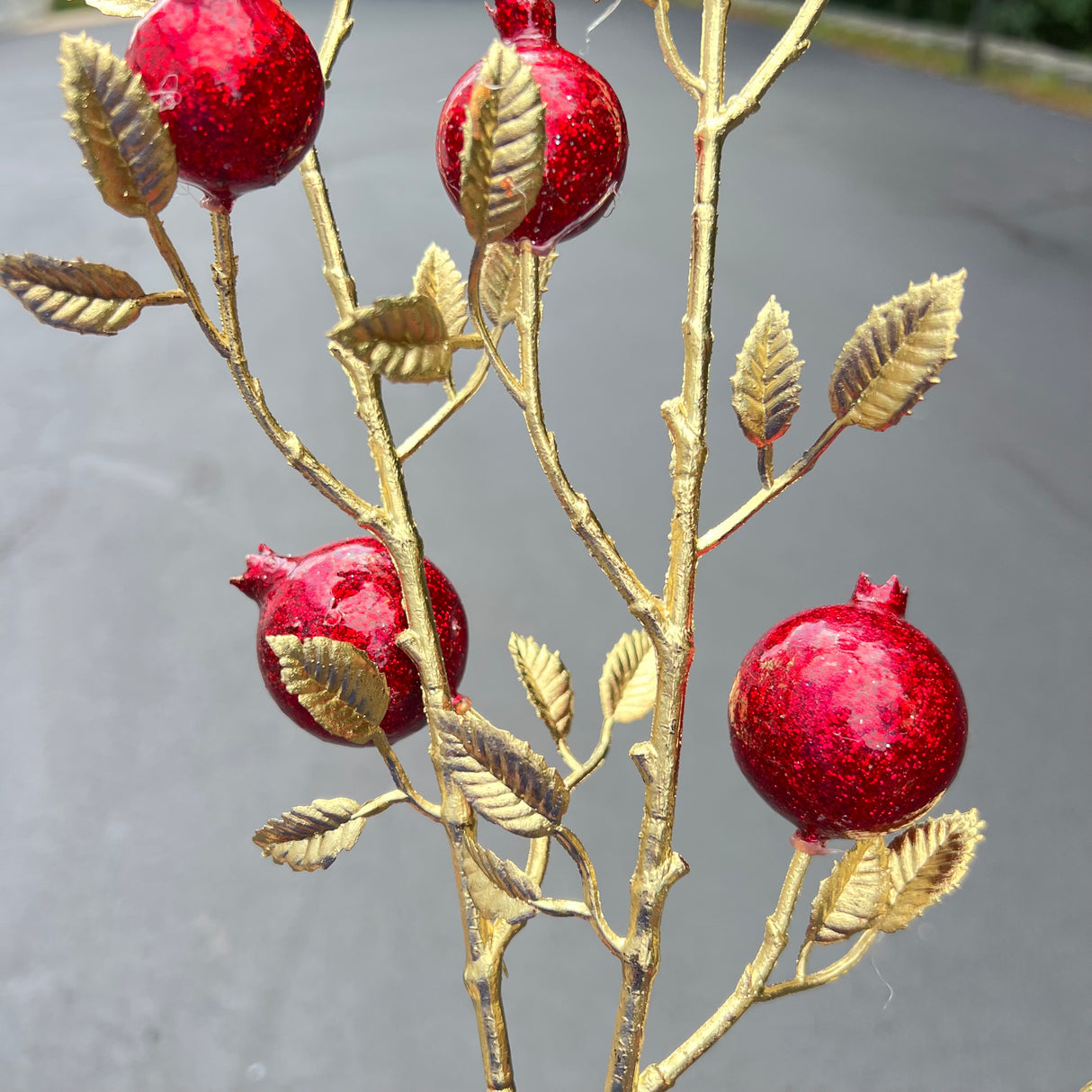 39.5” Pomegranate Spray (Gold Stem)