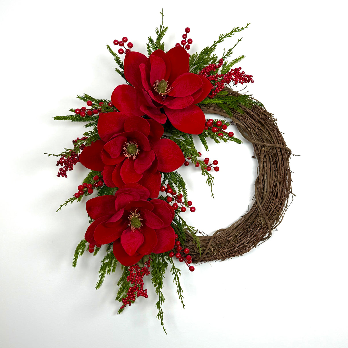 Red Magnolia Cranberry Wreath Kit