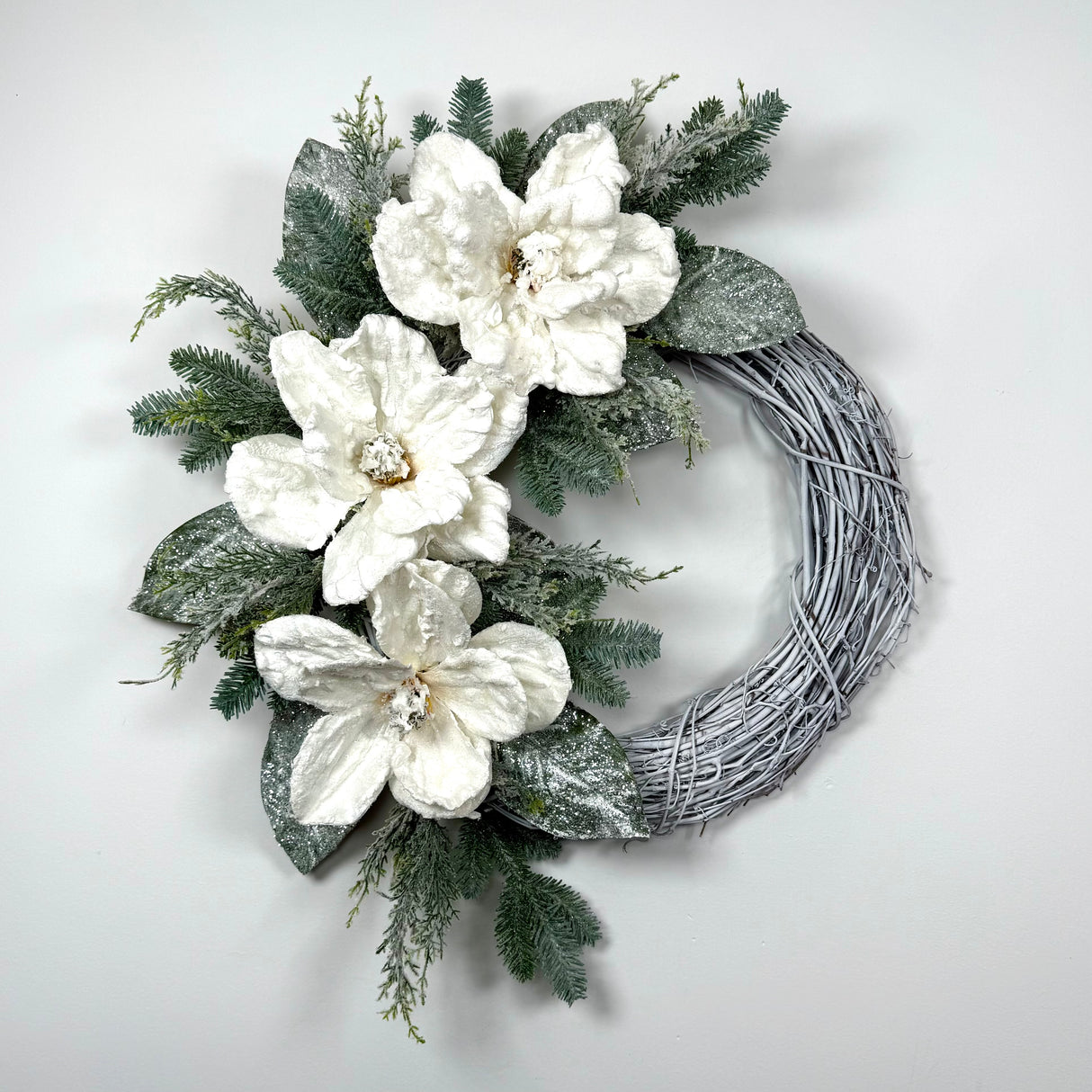 White Frosted Snowy Magnolia Wreath Kit