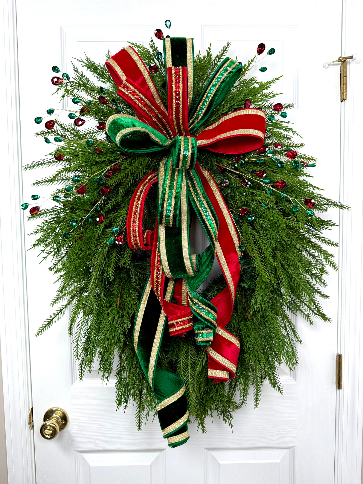 XL Pine and Cedar Luxury Gem Wreath