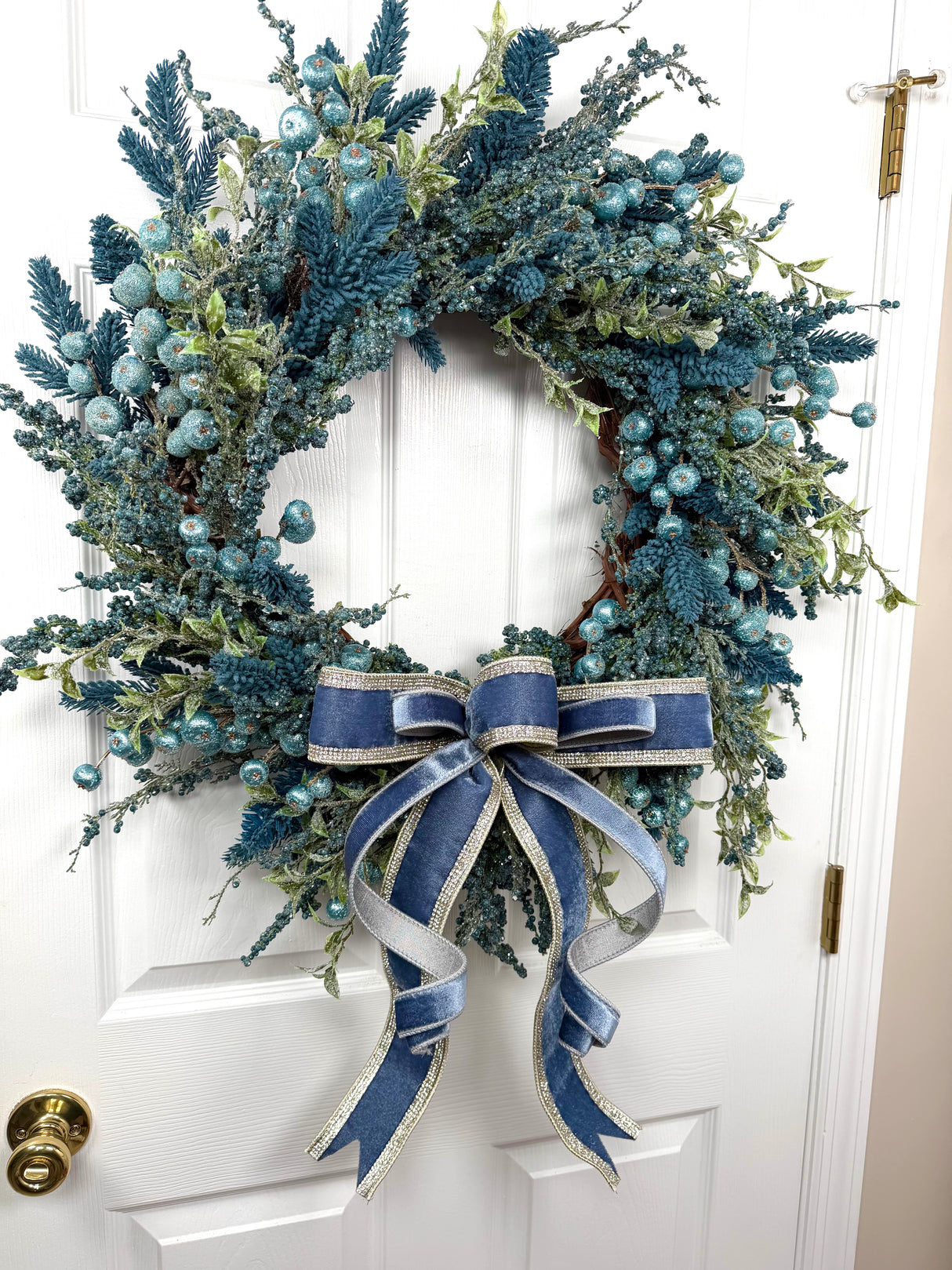 Blue Christmas Winter Wreath (Completed Design)