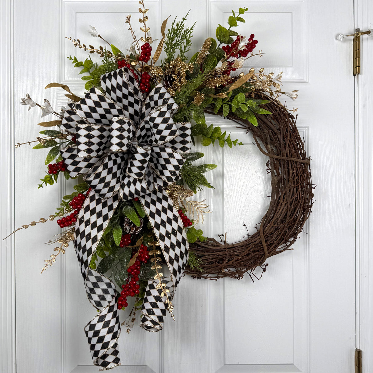 Harlequin Christmas Winter Wreath (Completed Design)