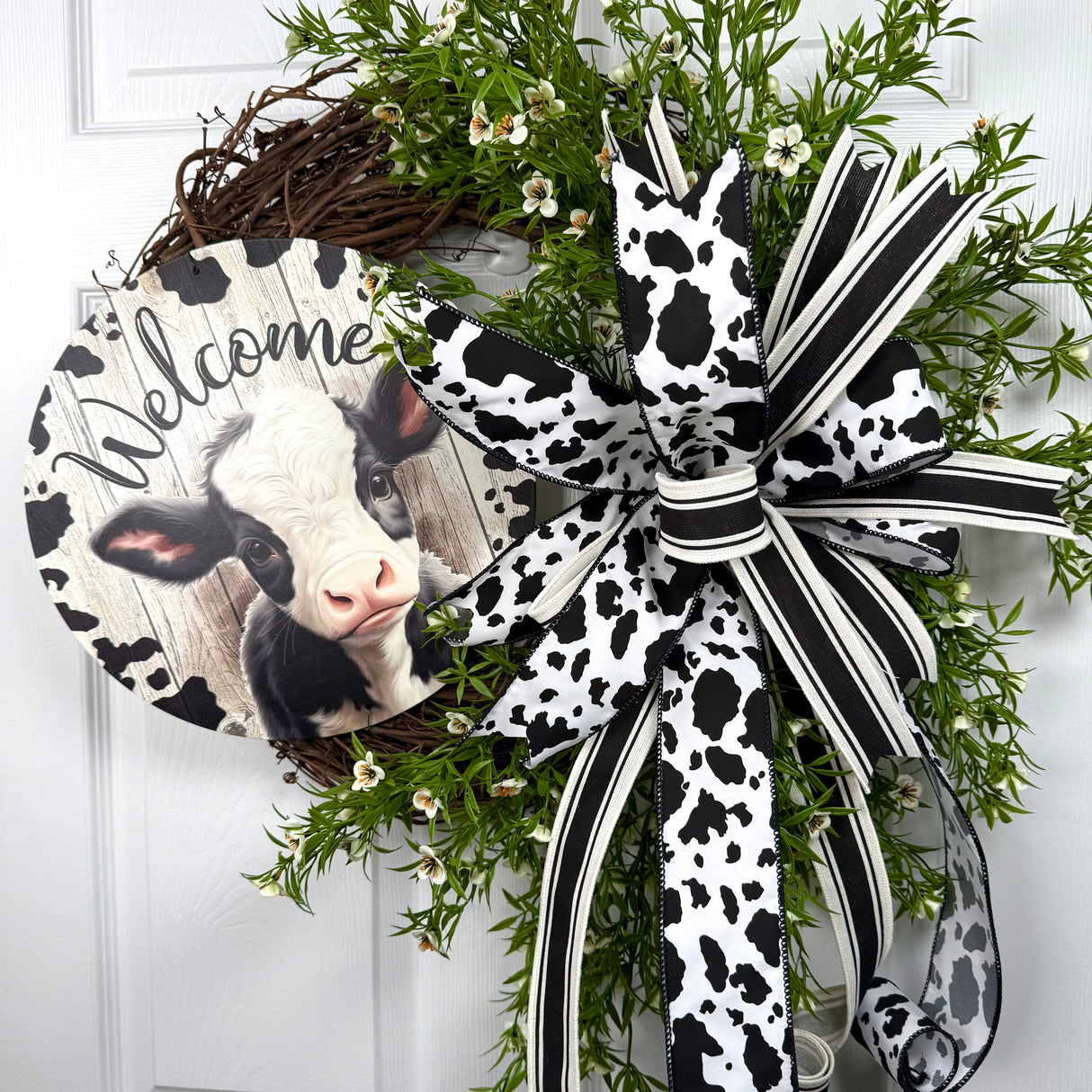 Black & White Cow Wreath Kit