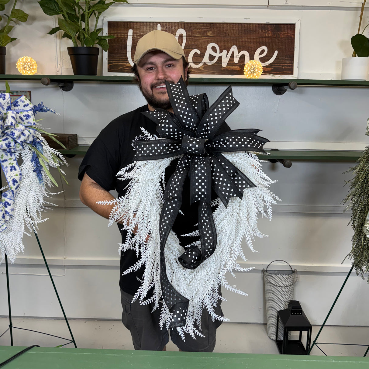 Black/White Polka Dot Beaded Grass Wreath Kit