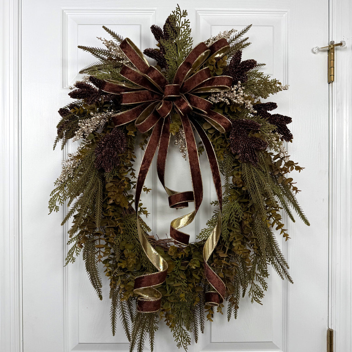Chocolate Brown Velvet Wreath (Completed Design)