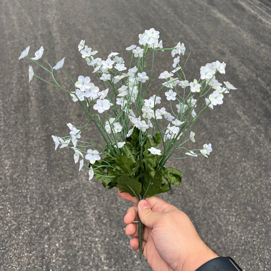 14” Value Filler Flower Bush (White)